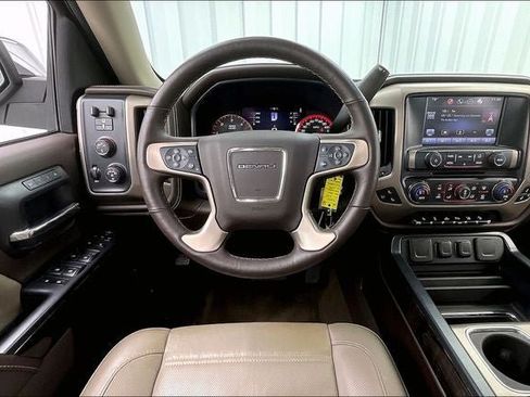 Used 2015 GMC Sierra 1500 Denali w/ Driver Alert Package AWD/4WD image 5