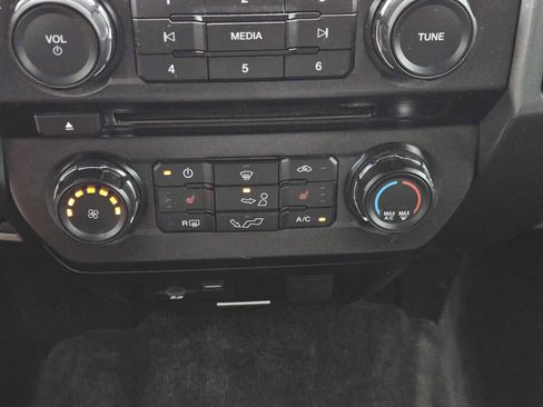 Used 2015 Ford F150 XLT w/ Equipment Group 302A Luxury image 19