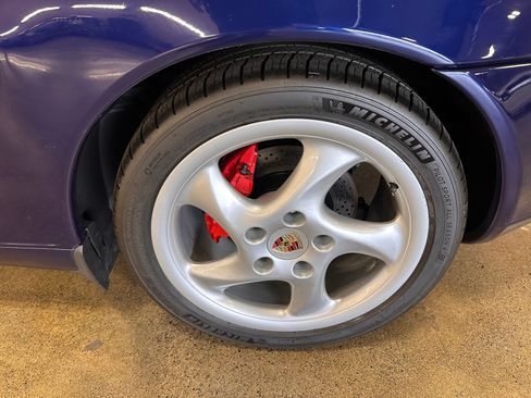 Used 2001 Porsche Boxster S RWD image 15