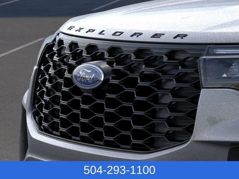 New 2026 Ford Explorer ST-Line w/ ST-Line Street Pack AWD/4WD image 19
