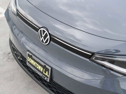 Used 2023 Volkswagen ID.4 Pro S image 8