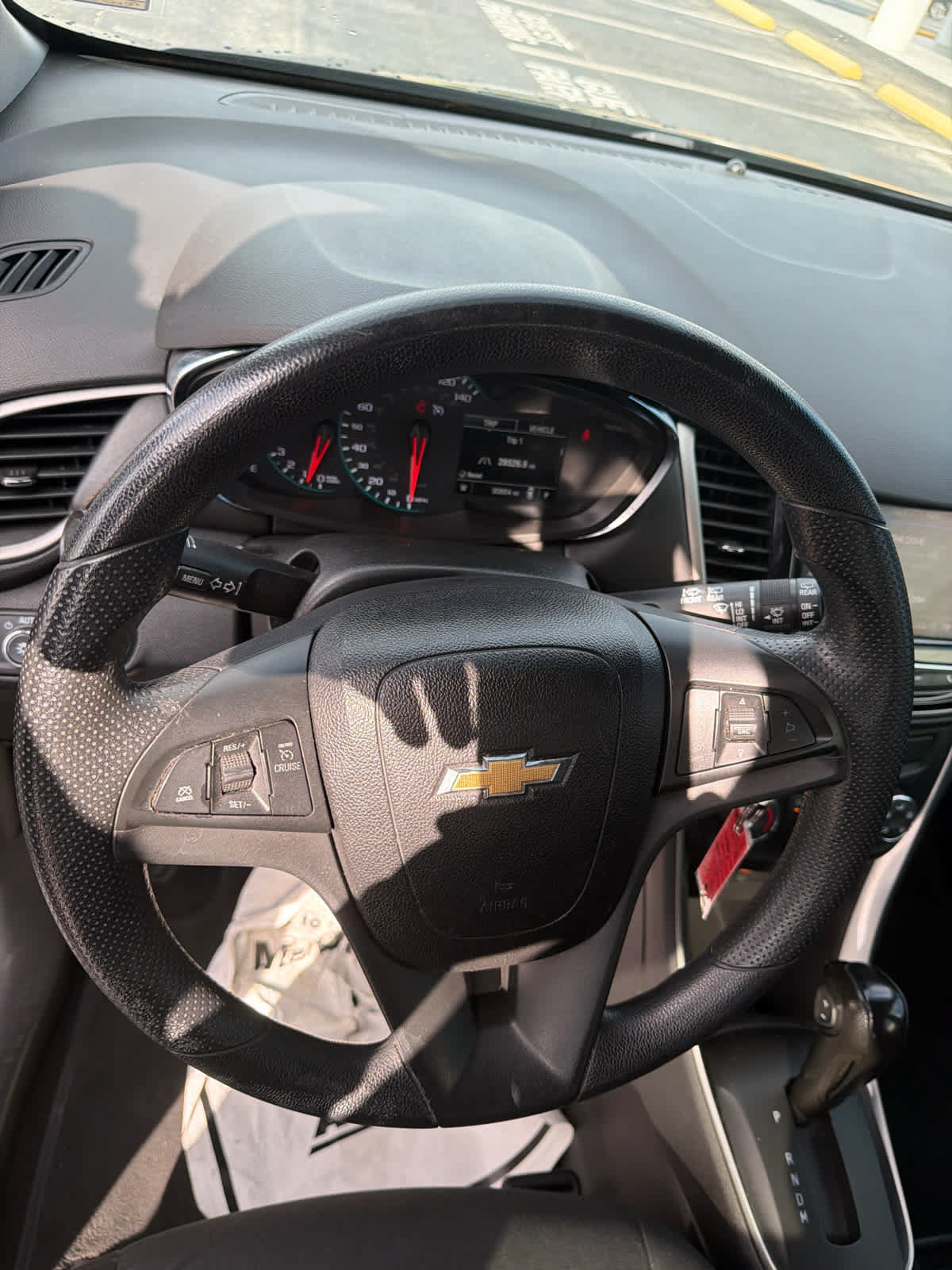 Used 2020 Chevrolet Trax LS w/ Tint and Cruise Package FWD image 14