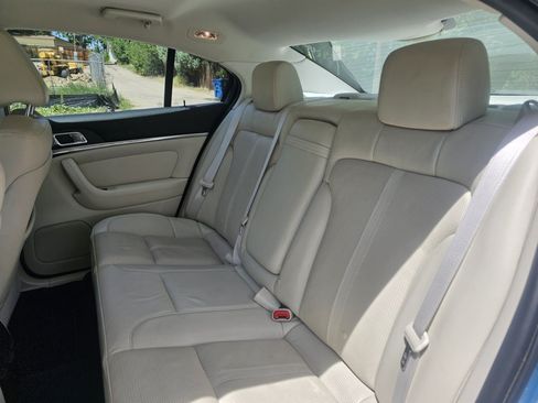 Used 2009 Lincoln MKS AWD image 27
