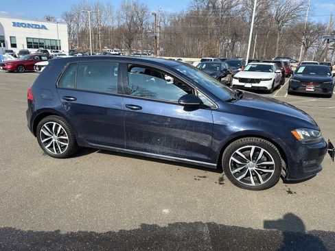 Used 2016 Volkswagen Golf SE w/ Lighting Package image 7