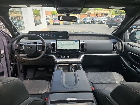 New 2026 Ford Expedition Max Platinum AWD/4WD image 13