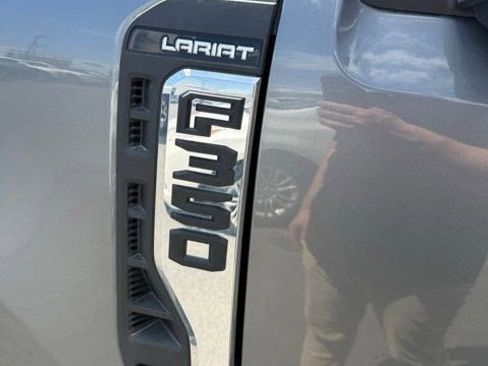 Used 2024 Ford F350 Lariat w/ Lariat Ultimate Package AWD/4WD image 15