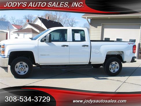 Used 2017 Chevrolet Silverado 2500 W/T image 25
