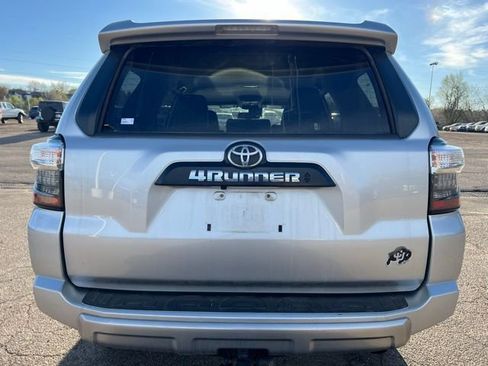 Used 2020 Toyota 4Runner TRD Off-Road Premium image 5