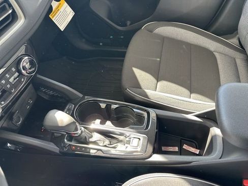 New 2026 Chevrolet TrailBlazer LT w/ Convenience Package AWD/4WD image 21