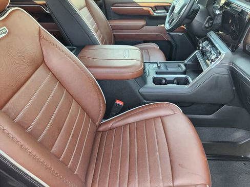Used 2025 GMC Sierra 2500 Denali Ultimate w/ Max Trailering Package AWD/4WD image 14
