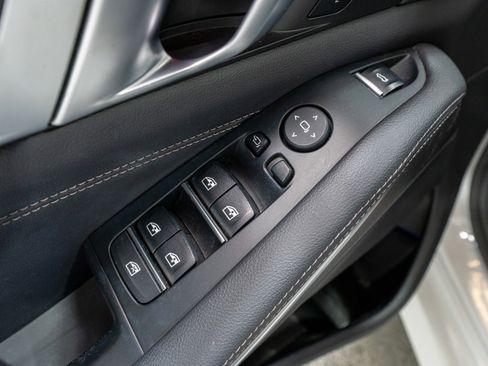 Used 2021 BMW X5 sDrive40i image 15