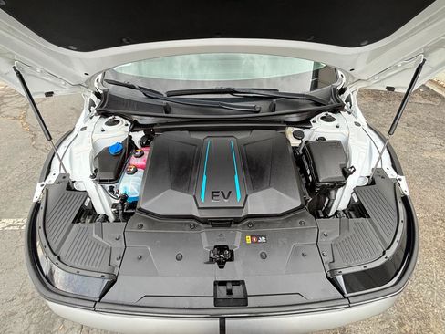 Used 2023 Hyundai Ioniq 5 SEL w/ Cargo Package AWD/4WD image 24