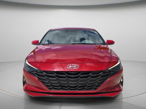 Used 2023 Hyundai Elantra Blue FWD image 5