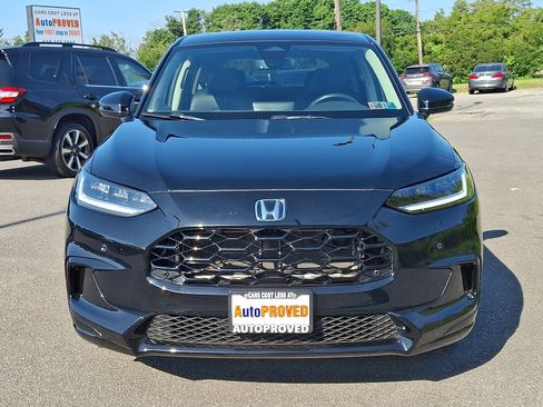 Used 2024 Honda HR-V EX-L image 2