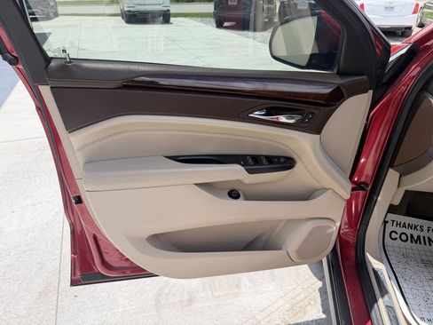 Used 2014 Cadillac SRX Performance w/ Driver Awareness Package AWD/4WD image 9