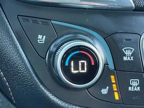 Used 2019 Chevrolet Equinox Premier image 37