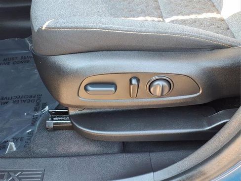 Certified 2024 Chevrolet Equinox LT image 13