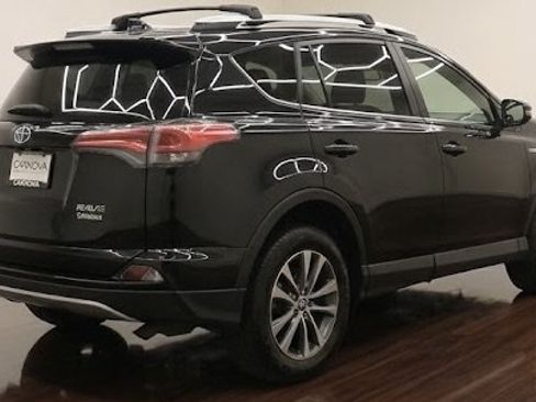 Used 2016 Toyota RAV4 XLE w/ Convenience Package AWD/4WD image 7