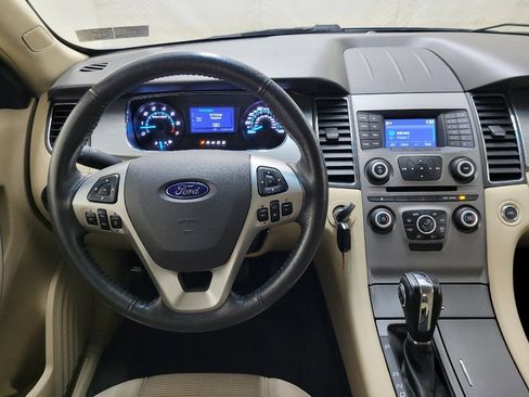 Used 2017 Ford Taurus SEL image 22