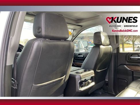 Used 2022 GMC Sierra 3500 Denali w/ Technology Package image 34