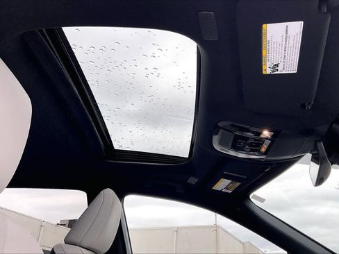 Used 2026 Lexus RX 350 Premium image 13