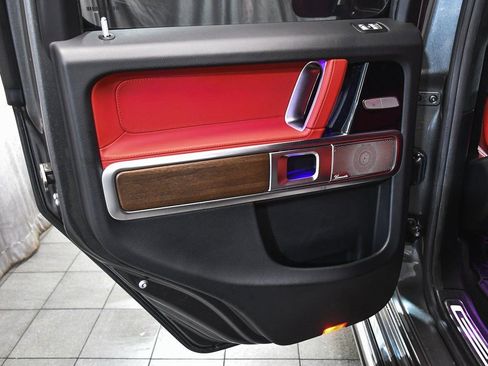 Used 2021 Mercedes-Benz G 550 image 14