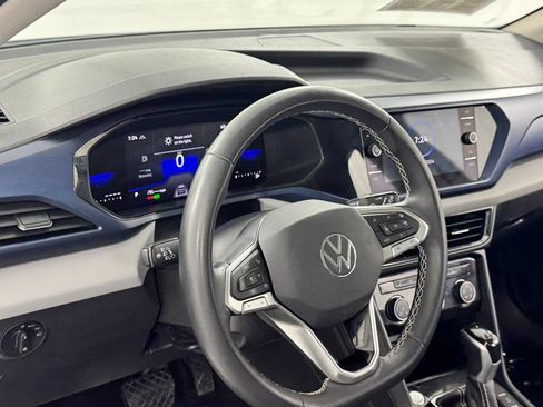 Used 2023 Volkswagen Taos SE AWD/4WD image 36