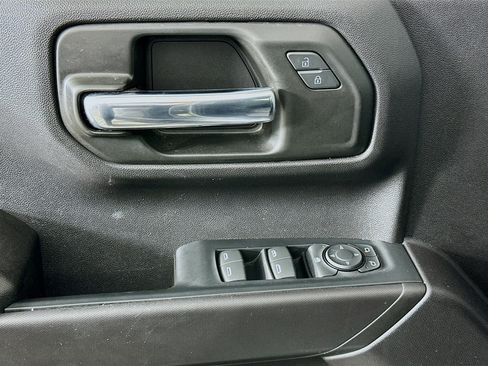 Used 2024 Chevrolet Silverado 1500 Custom Trail Boss image 15