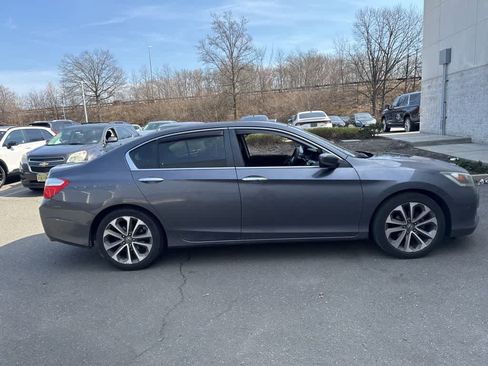 Used 2013 Honda Accord LX image 10