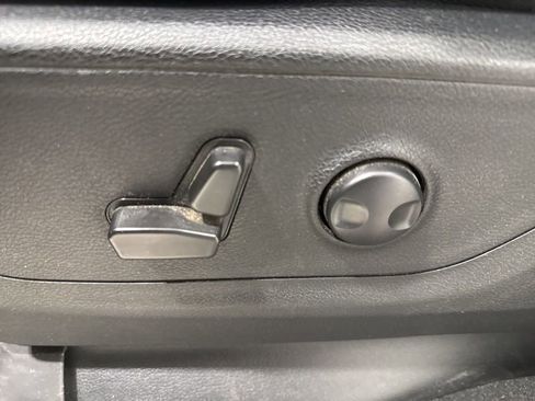 Used 2022 RAM 1500 Big Horn image 19