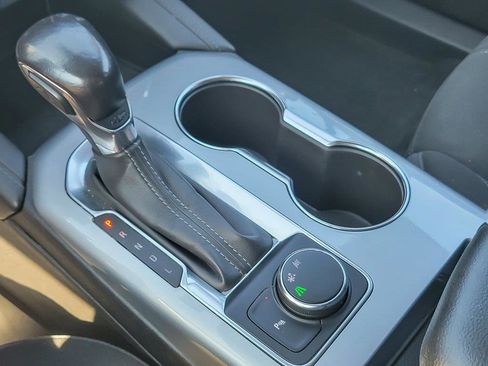 Certified 2020 Chevrolet Blazer LT image 16