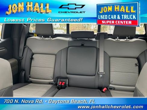 Used 2024 Chevrolet Silverado 1500 ZR2 w/ Technology Package image 33