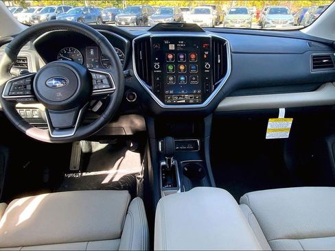 New 2025 Subaru Ascent Limited image 6