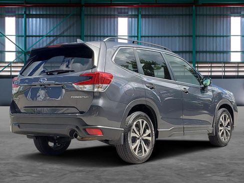 Used 2021 Subaru Forester Limited AWD/4WD image 5