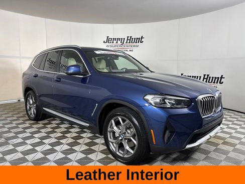 Used 2022 BMW X3 xDrive30i w/ Premium Package 2 AWD/4WD image 4