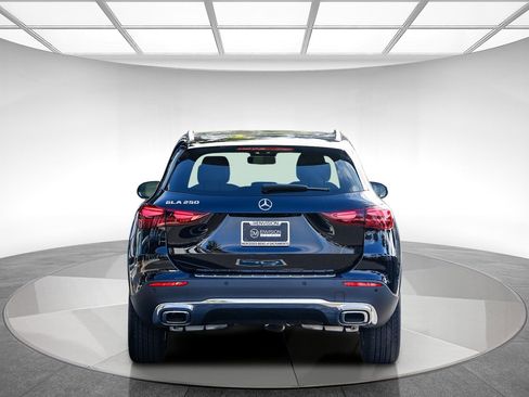 Used 2025 Mercedes-Benz GLA 250 image 3