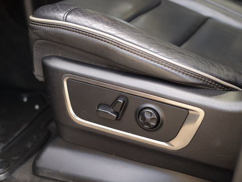 Used 2020 RAM 1500 Limited image 25