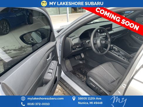 Used 2025 Honda Accord Sport image 17