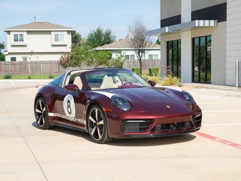 Used 2021 Porsche 911 AWD/4WD image 13
