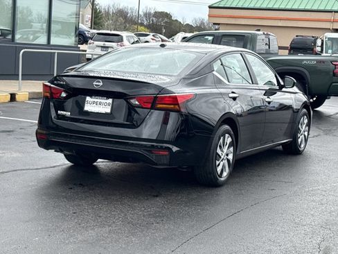 Certified 2025 Nissan Altima 2.5 S image 3