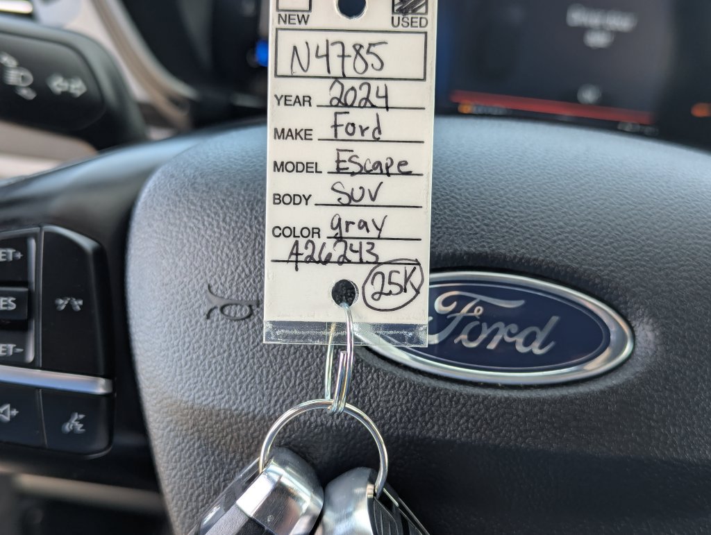 Used 2024 Ford Escape ST-Line AWD/4WD image 39
