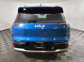 Used 2024 Kia EV9 GT-Line AWD/4WD video 3