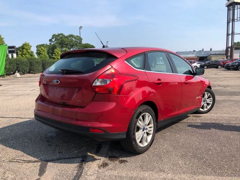 Used 2012 Ford Focus SEL FWD image 3