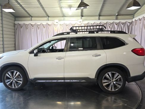 Used 2019 Subaru Ascent Touring w/ Popular Package #3 AWD/4WD image 6