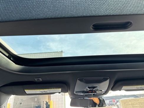 Used 2025 MINI Cooper S image 24