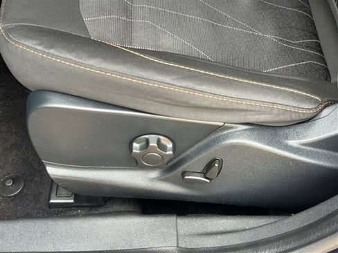 Used 2021 Ford EcoSport SE w/ SE Convenience Package FWD image 23