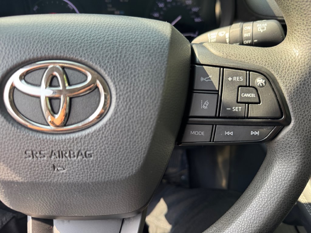 Used 2022 Toyota Sienna LE FWD image 30