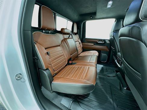 Used 2024 GMC Sierra 2500 Denali Ultimate w/ Max Trailering Package image 29