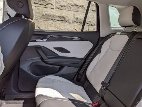 New 2026 Volkswagen Tiguan SE image 24