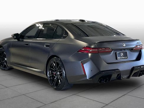 Used 2025 BMW M5 w/ Carbon Package AWD/4WD image 11